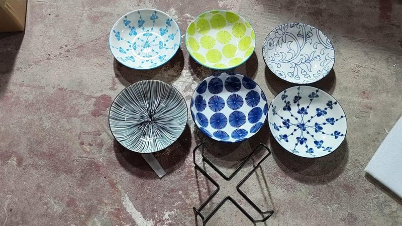 Ceramic Cat Bowls with Non-Slip Silicone Bottom,Prevent Whisker Fatigue,Reduce Mess,Wide Cat Bowls for Indoor Cats,6 Colorful Set for Daily Feeding Gift Choice (6bowls with Metal Holder)